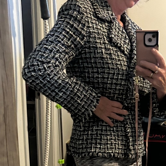 50%off w♥️ Tahari Arthur S. Levine B/W Checks Long Sleeve Boucle Jacket ♥️ #57 - Picture 9 of 10
